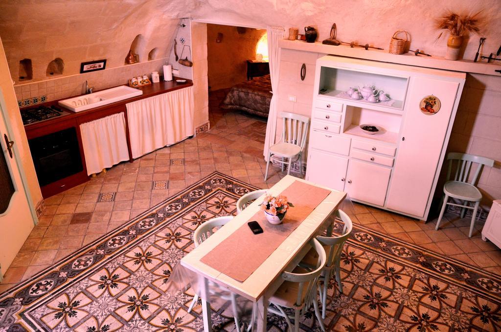 Casa Contini Βίλα Ματέρα Δωμάτιο φωτογραφία